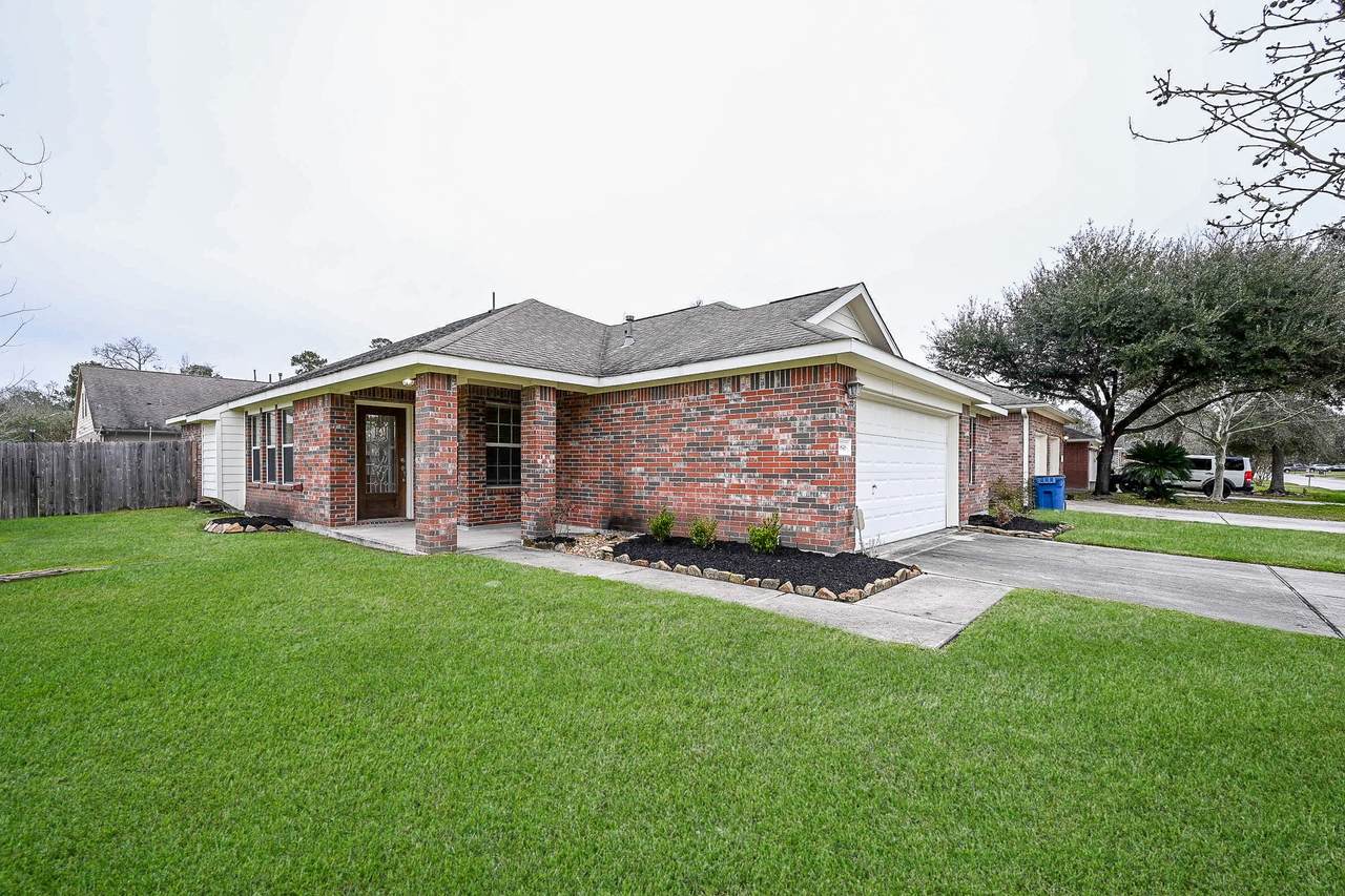 6846 Durango Creek Drive - Photo 1