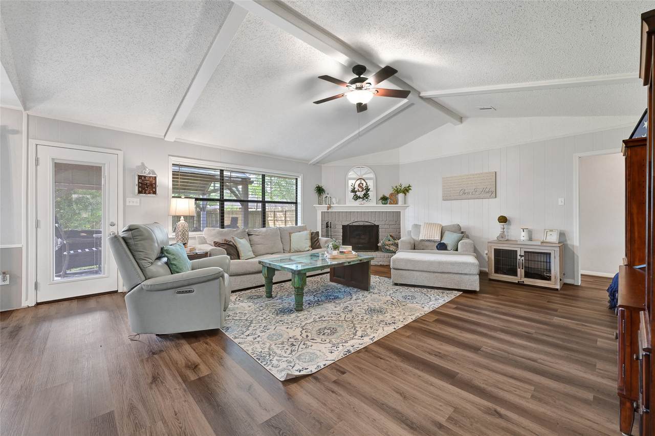 2703 Shady Creek Drive - Photo 1
