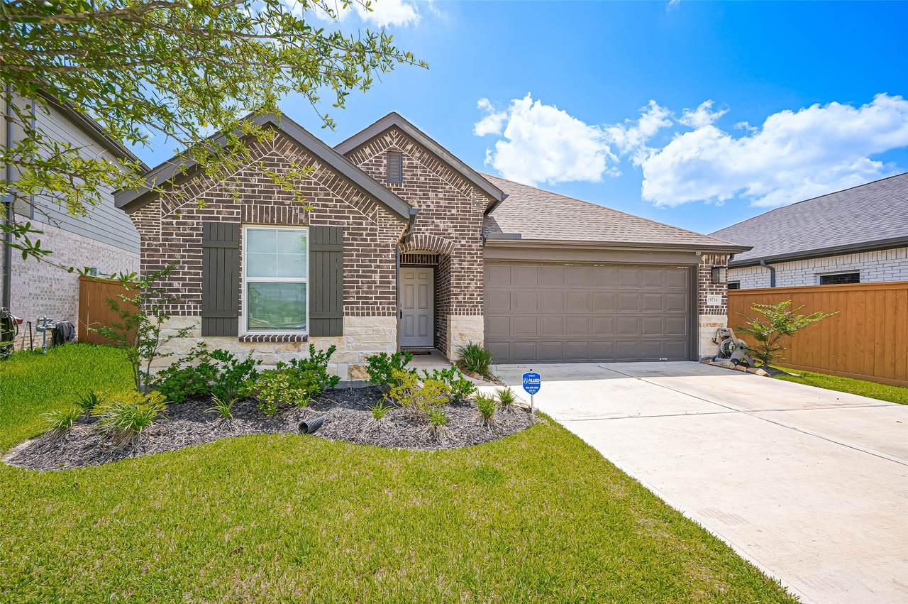 19738 Chianti Point Drive - Photo 1