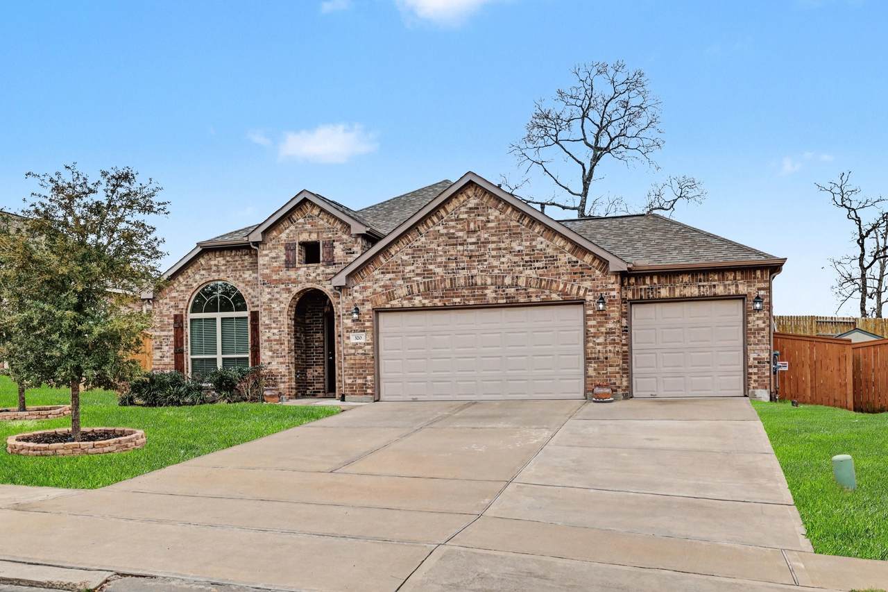 320 Red Maple Lane - Photo 1