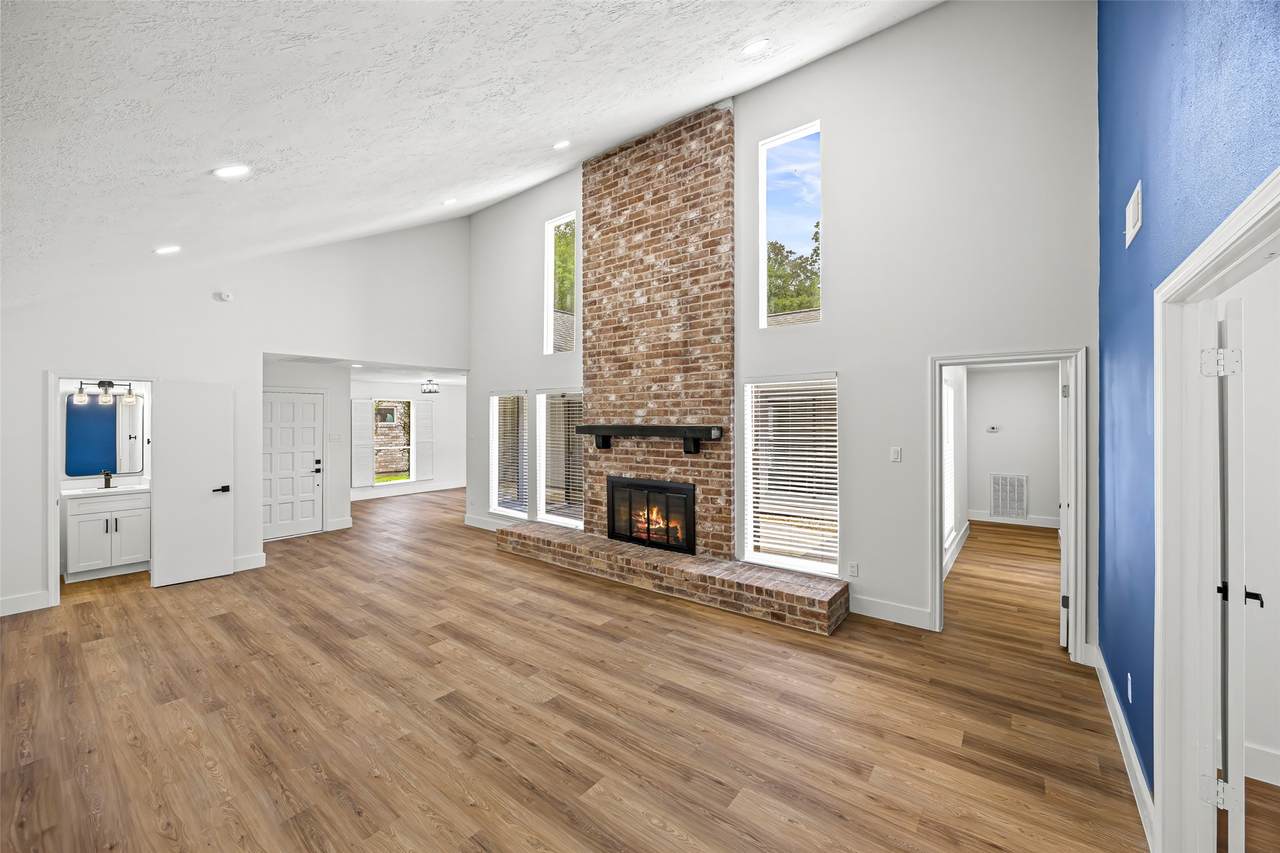 12210 Waldemar Drive - Photo 1