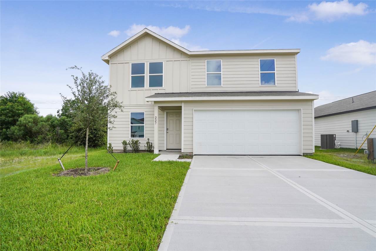 227 Road 5821 - Photo 1