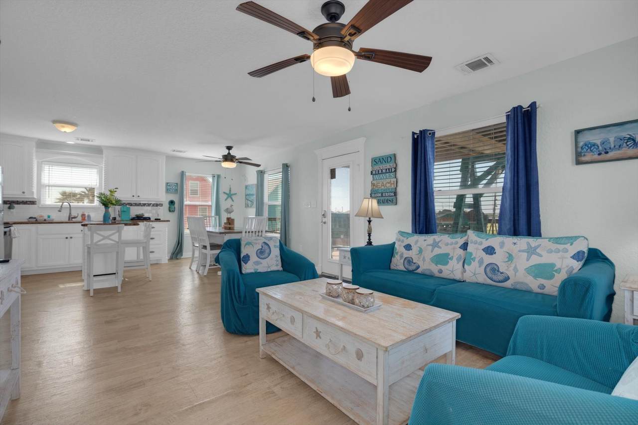 422 Jettyview Road - Photo 1