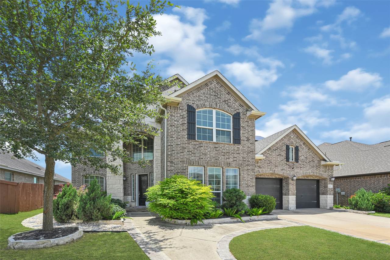 6607 Providence River Lane - Photo 1