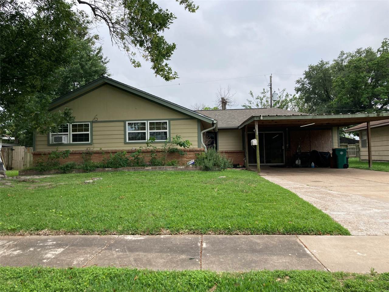 3522 Cedarcrest Drive - Photo 1
