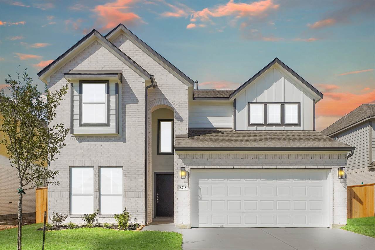 8718 Mallow Rose Way - Photo 1