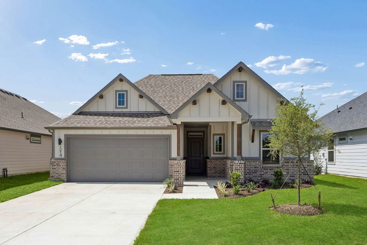 1214 Pavia Fields Drive - Photo 1