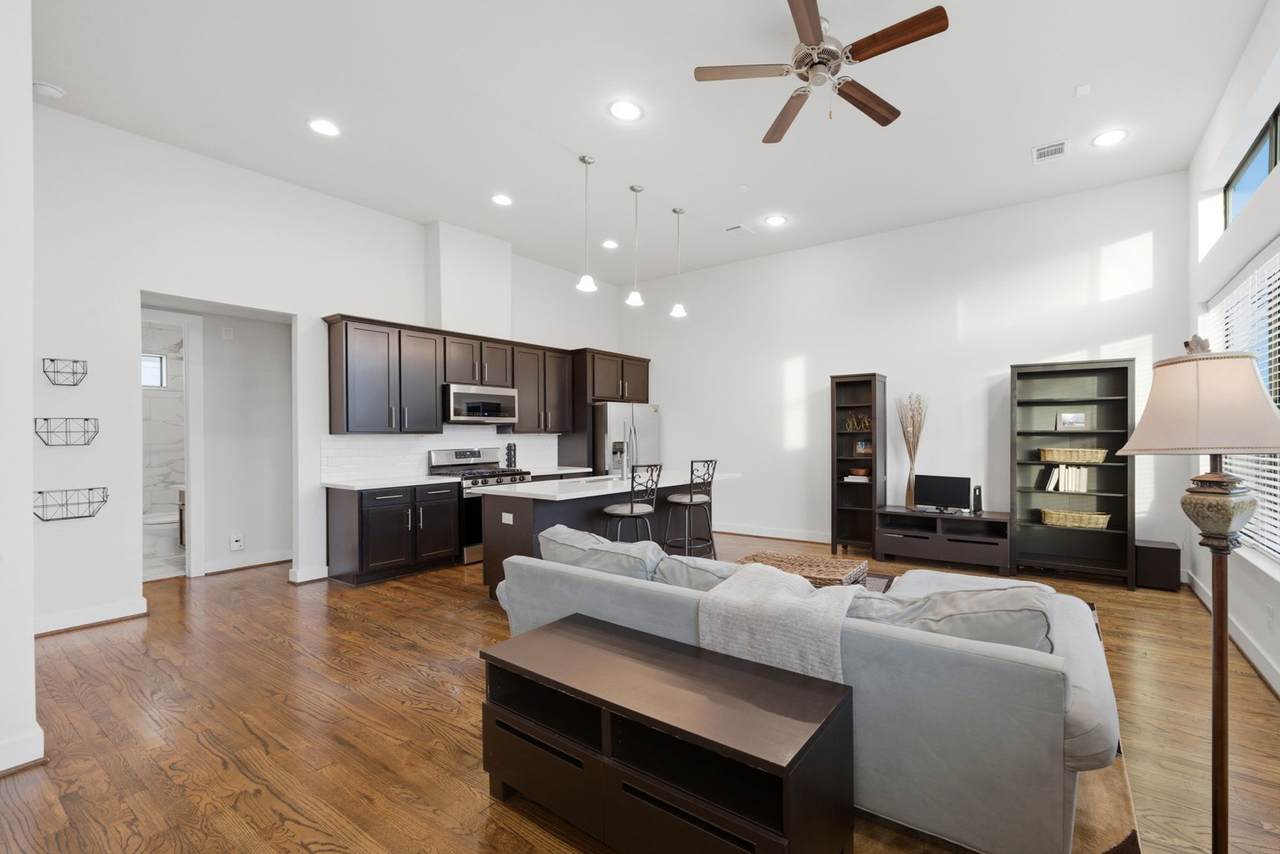 118 Hutcheson Street - Photo 1