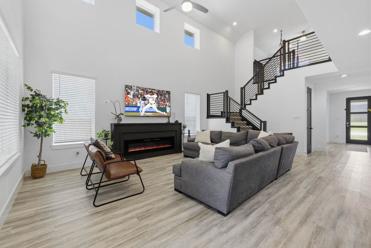 13650 Balanced Rock Drive - Photo 1