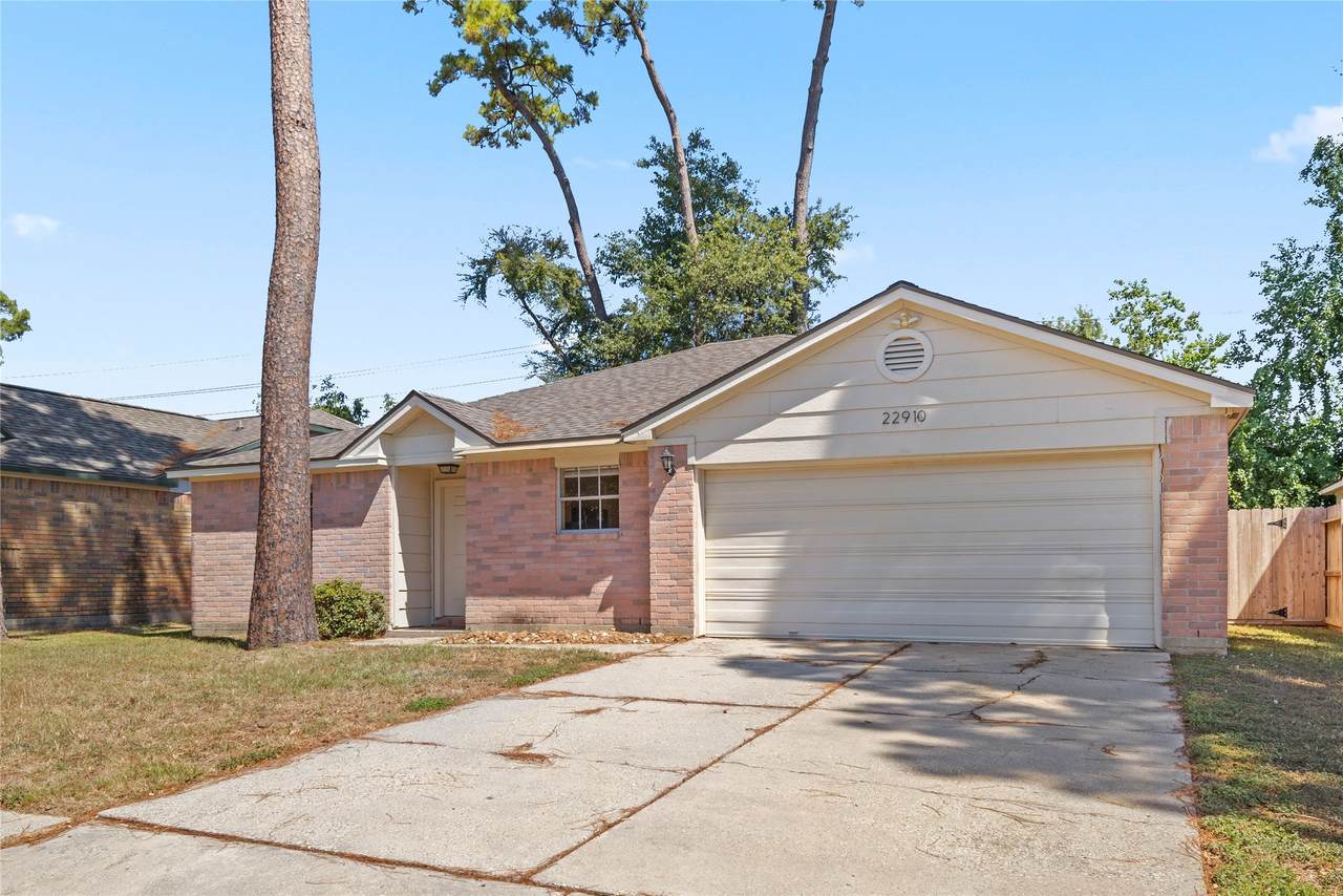 22910 Pebworth Place - Photo 1