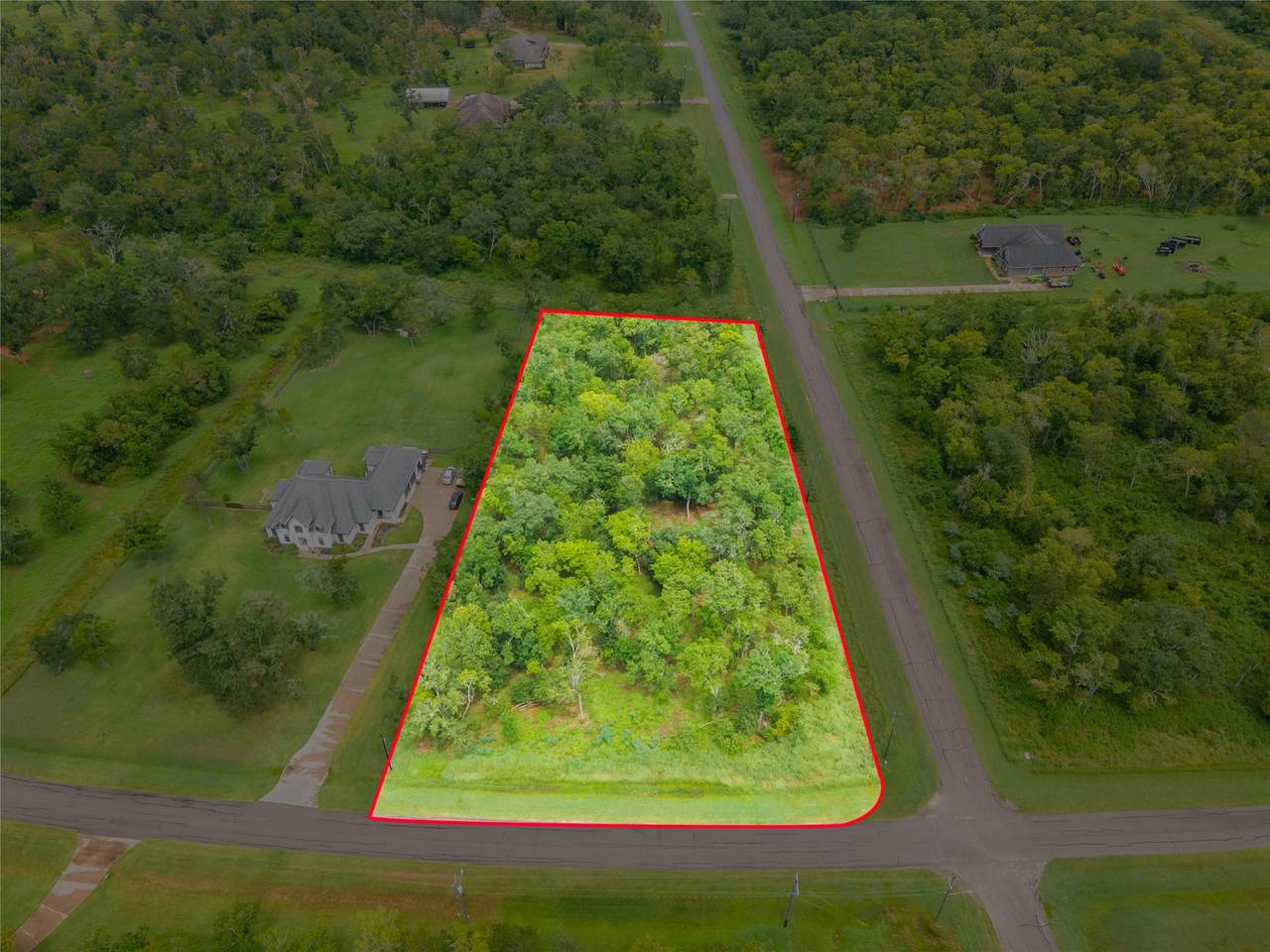 3002 Bayou View Court - Photo 1