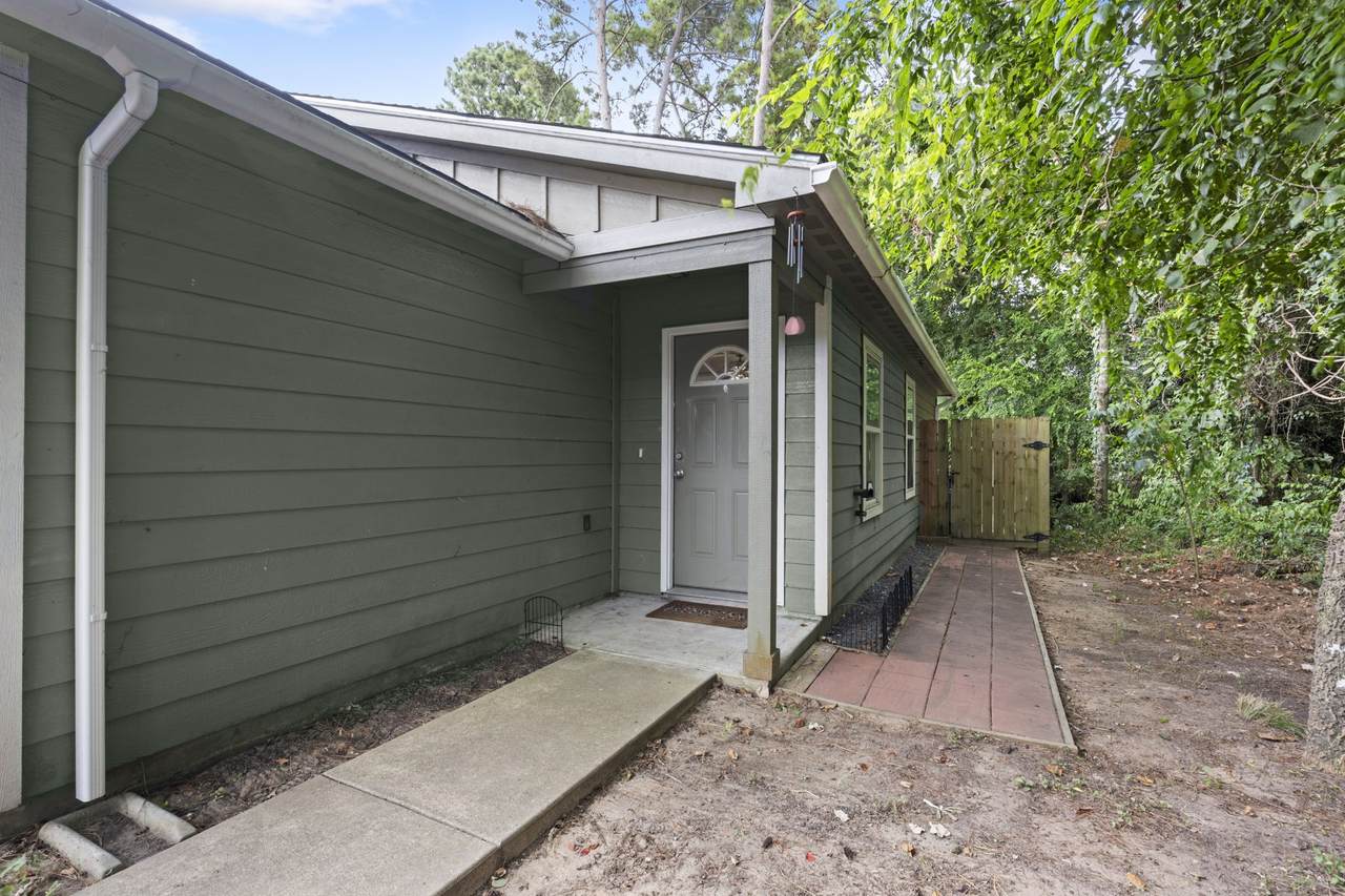 16803 Crestmont - Photo 1