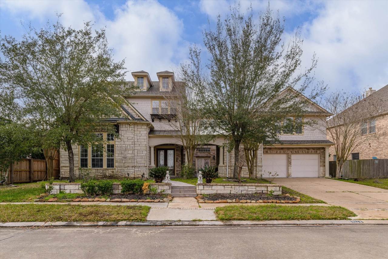 7114 Habersham Avenue - Photo 1