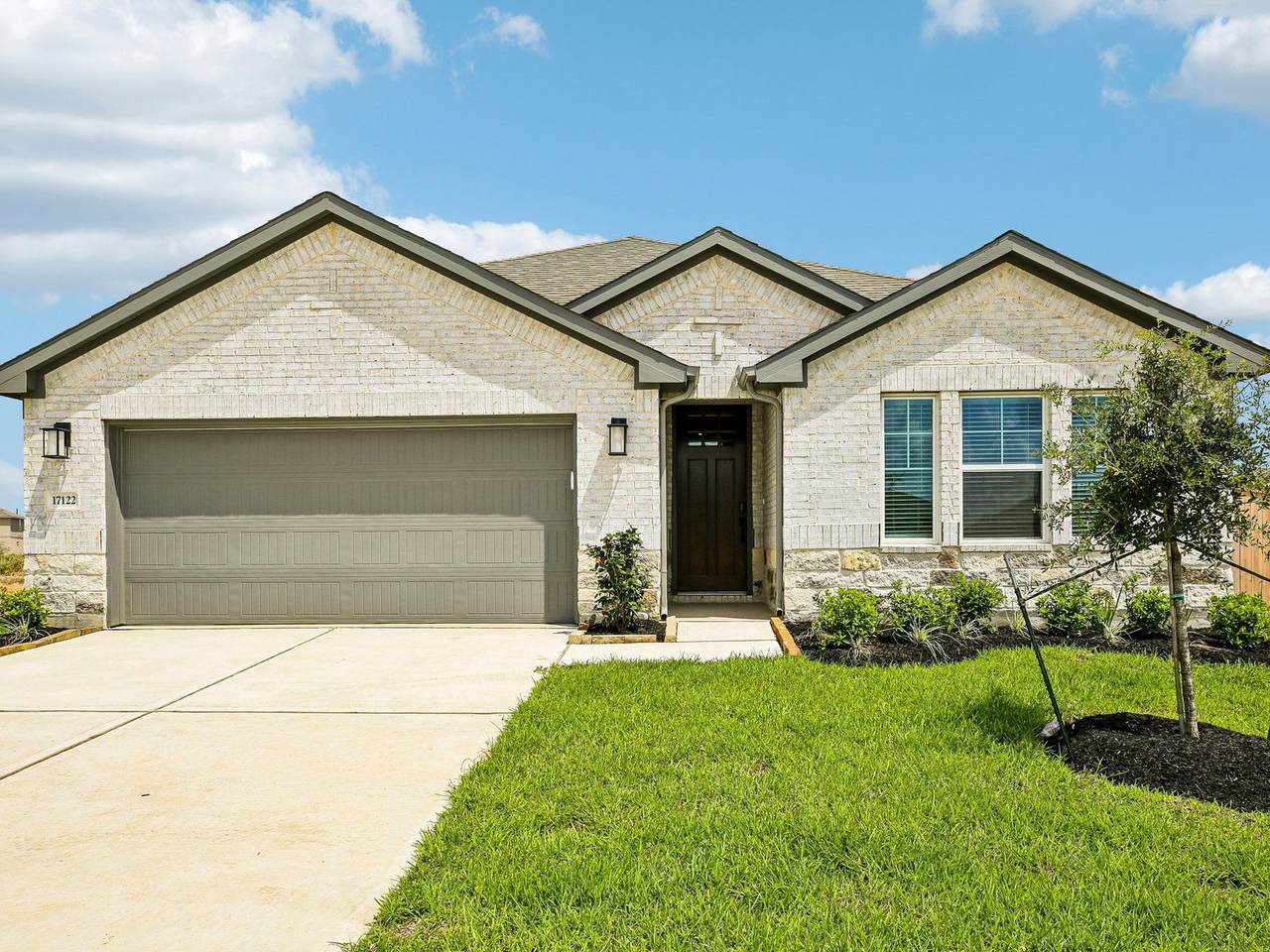 17122 Remington Meadows Street - Photo 1