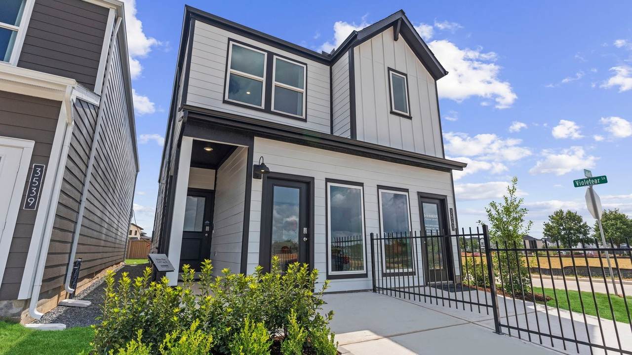 3554 Blue Mockingbird Street - Photo 1