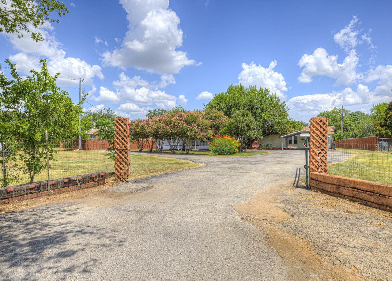 580 Zipp Road - Photo 1