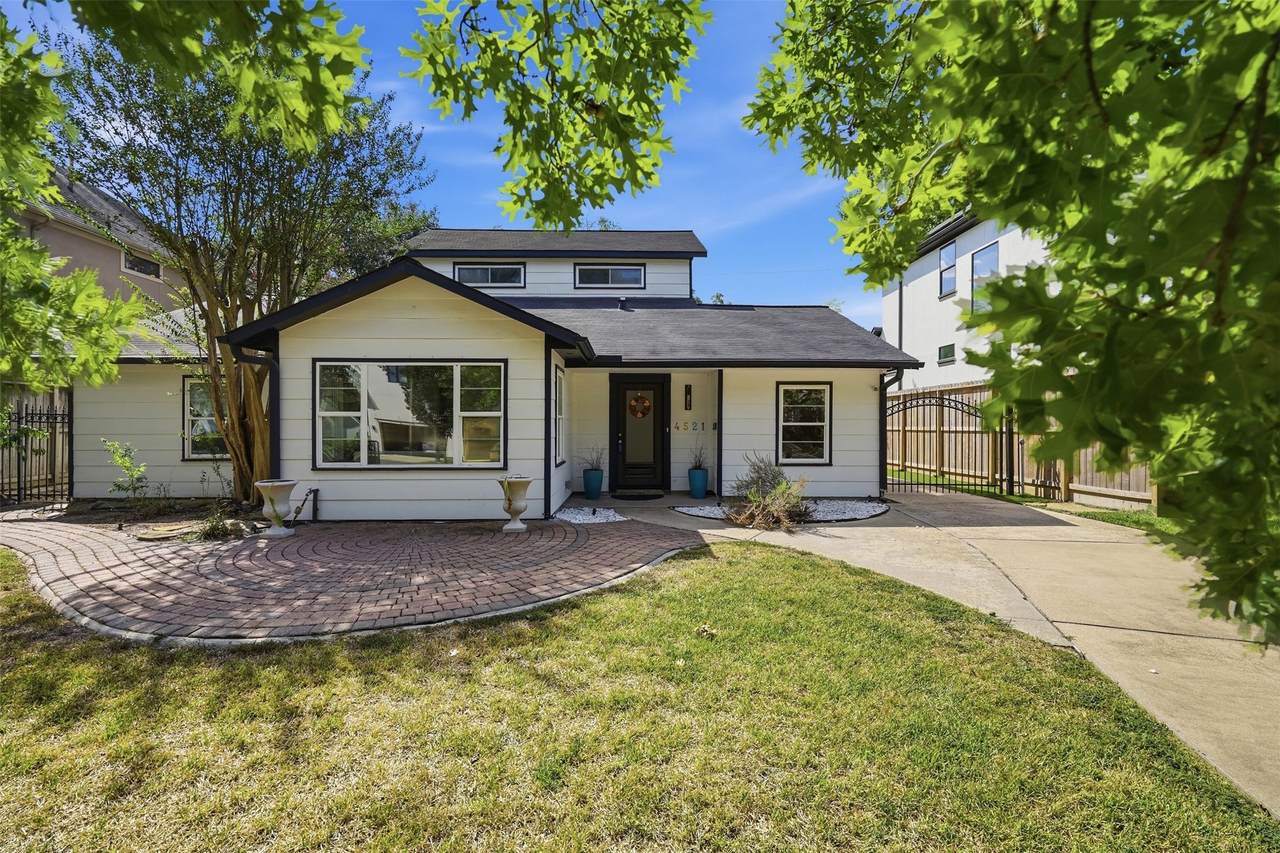 4521 Maple Street - Photo 1