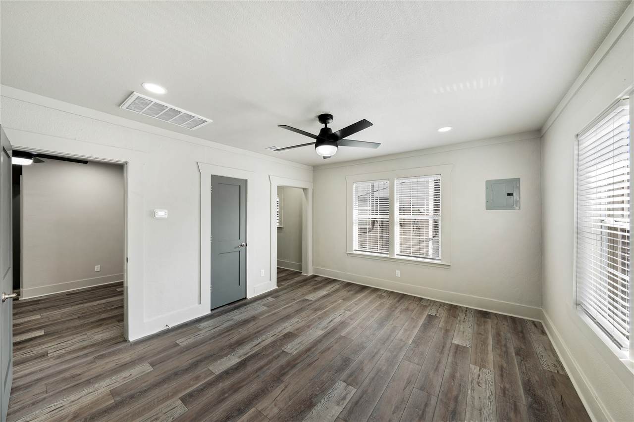 211 Milby Street - Photo 1