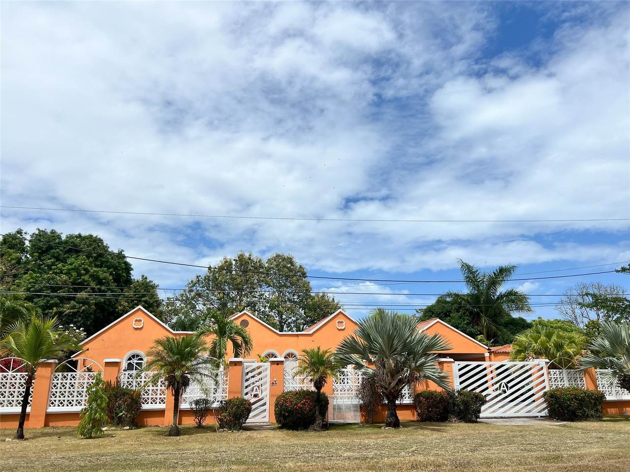 3-A Calle Buenos Aires, Playa Santa Clara, - Photo 1