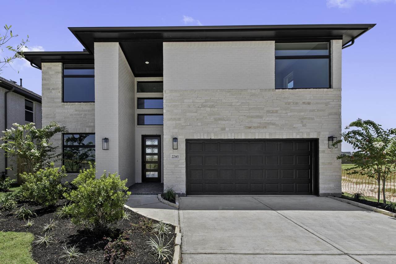 22143 Ivy Landing Street - Photo 1