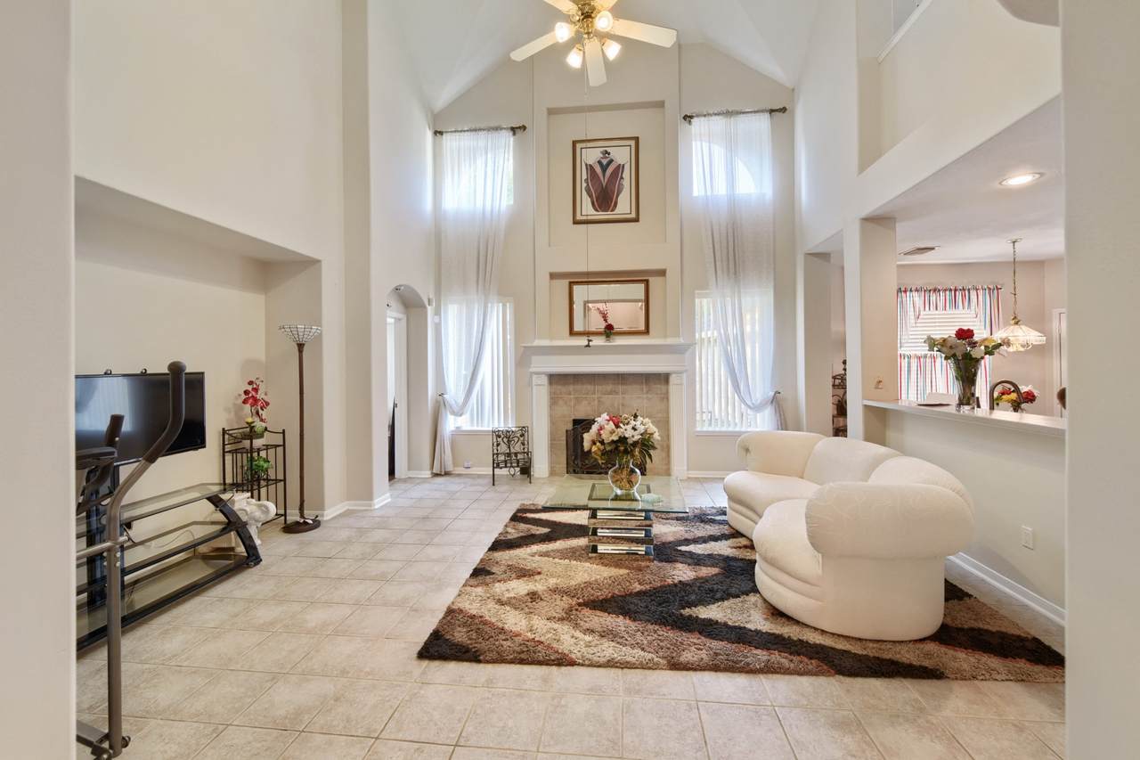 1409 Cottage Cove Court - Photo 1