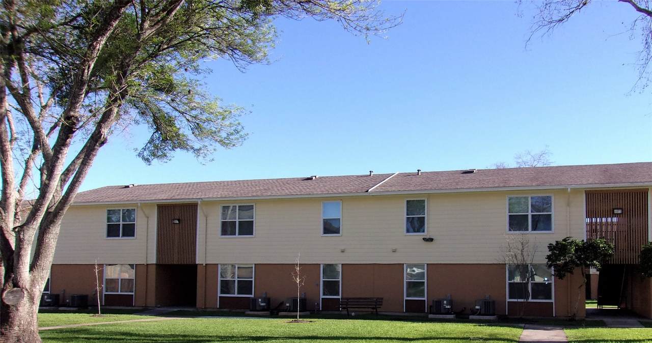 103 Cornwall Drive - Photo 1