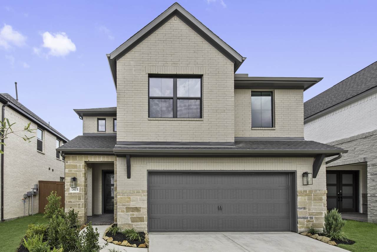7815 Clover Gully Lane - Photo 1