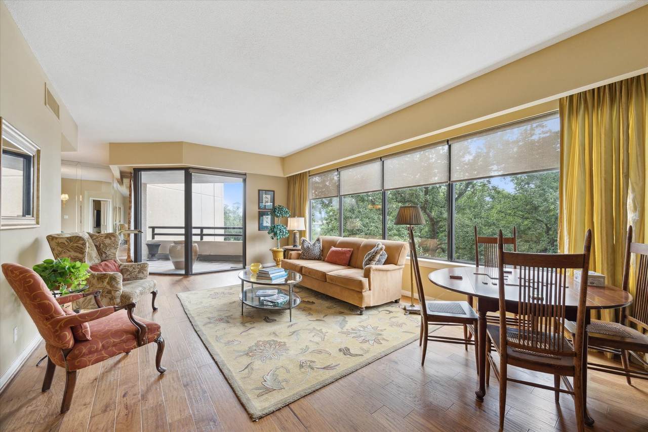 101 Westcott Street - Photo 1