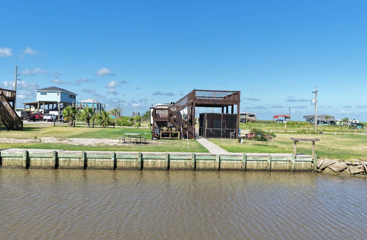 1471 Van Sant - Photo 1