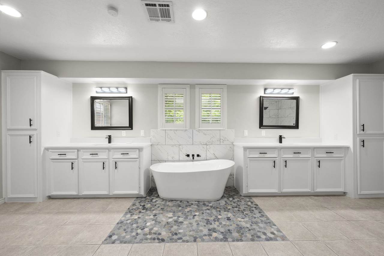 2418 Pebble Lake Drive - Photo 1
