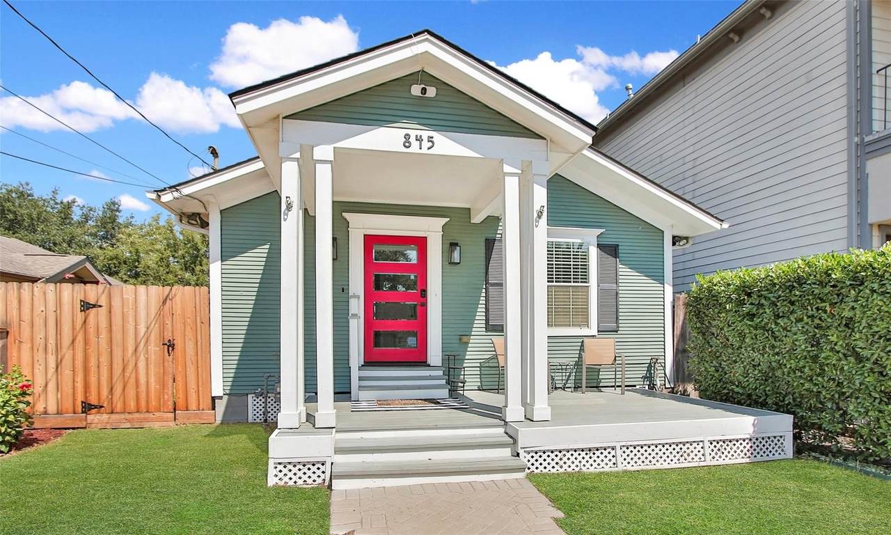 845 21st Street - Photo 1