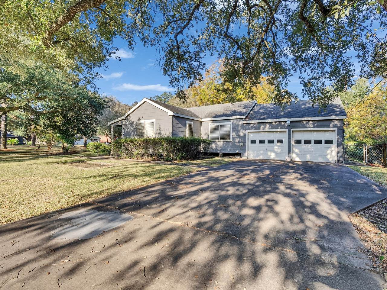 1729 Hawthorne Street - Photo 1
