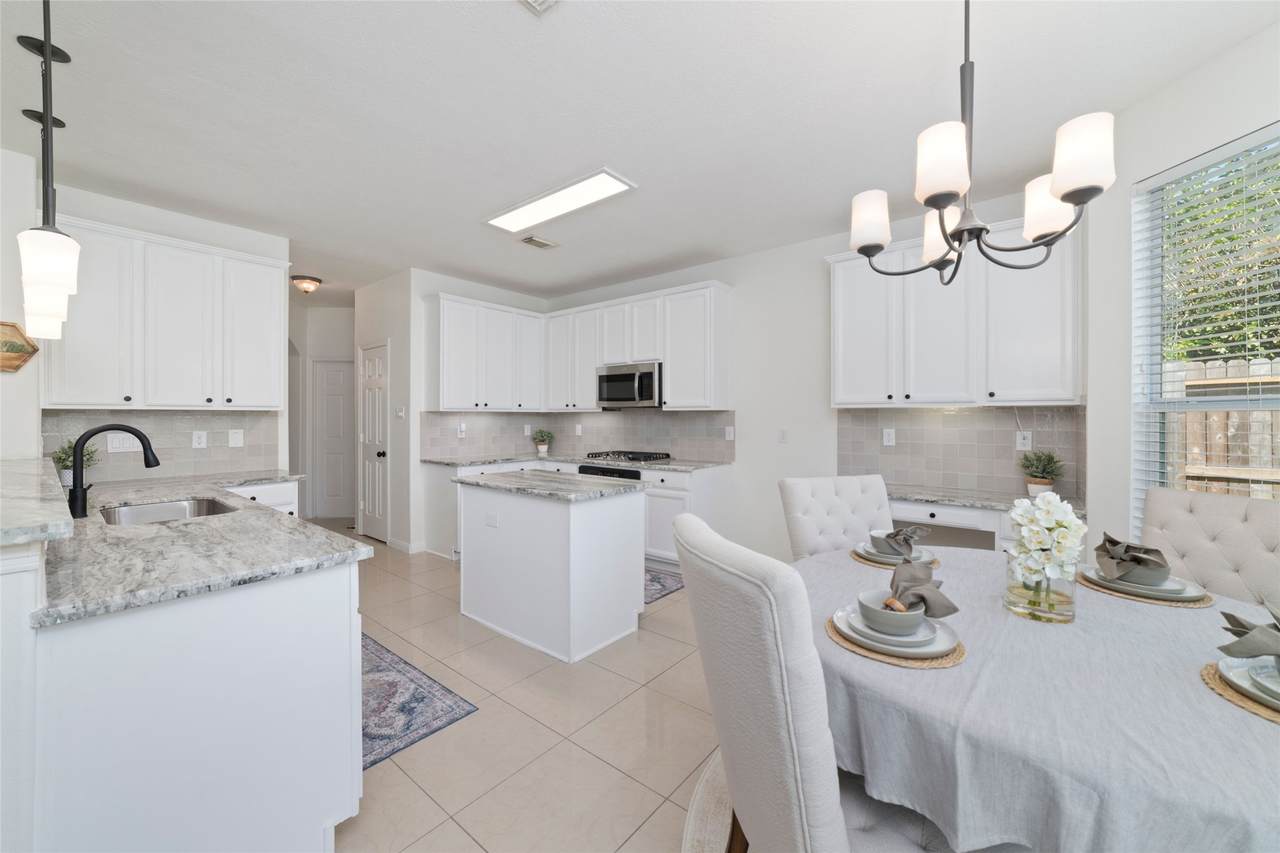 9938 Adobe Drive - Photo 1