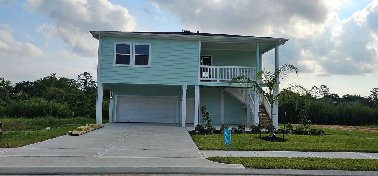 3801 Peacock Isle Drive - Photo 1