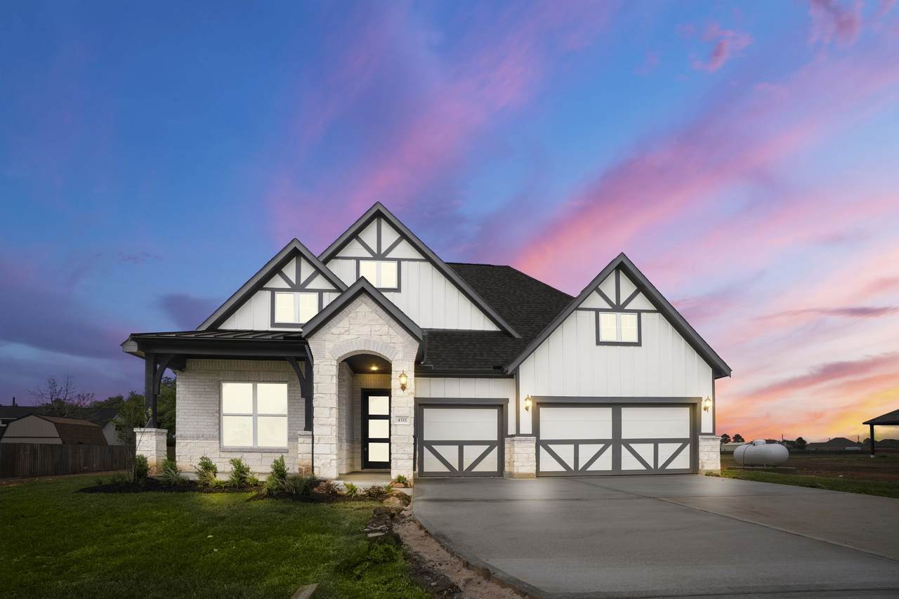 4511 Magnolia Bend Drive - Photo 1