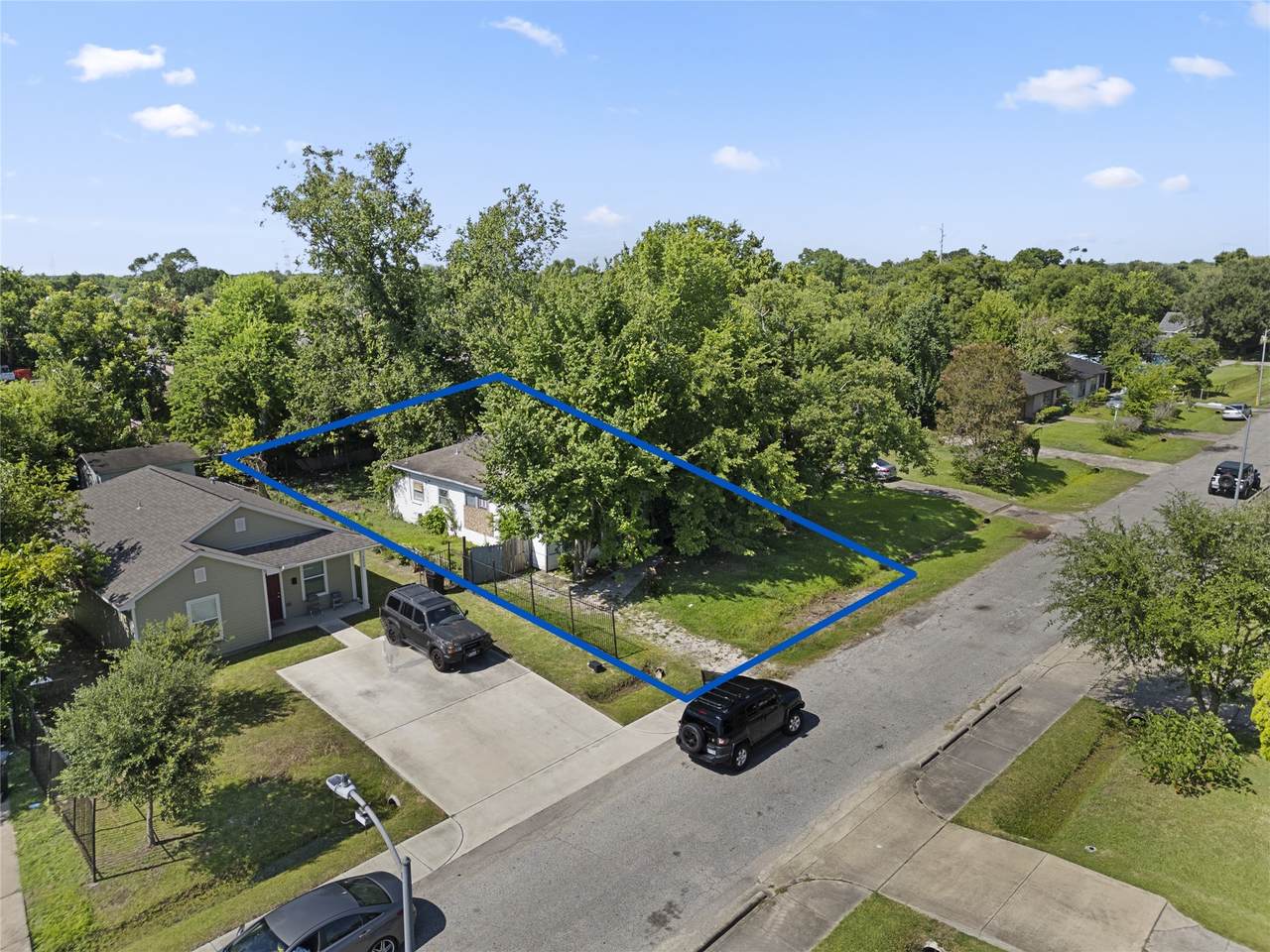 3600 Rockingham Street - Photo 1