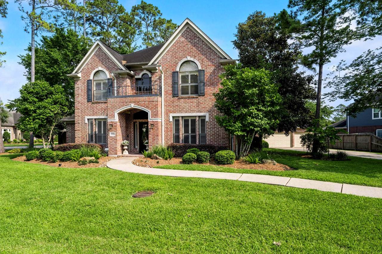 1006 Acorn Court - Photo 1