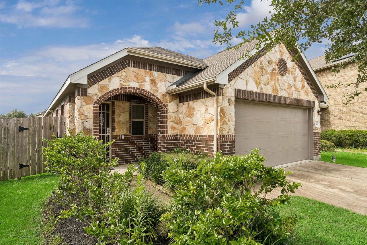 3426 Bainbridge Hill Lane - Photo 1