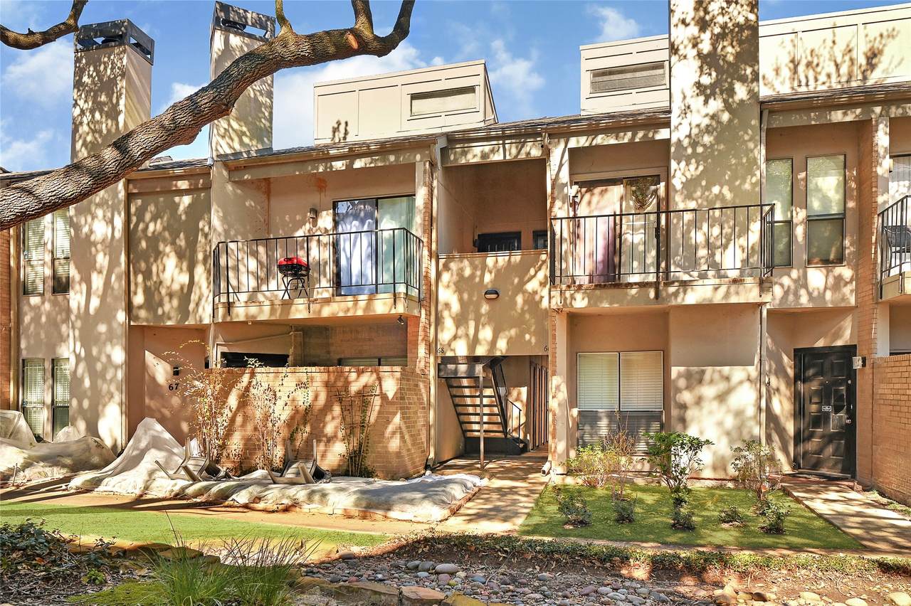 10811 Richmond Avenue - Photo 1