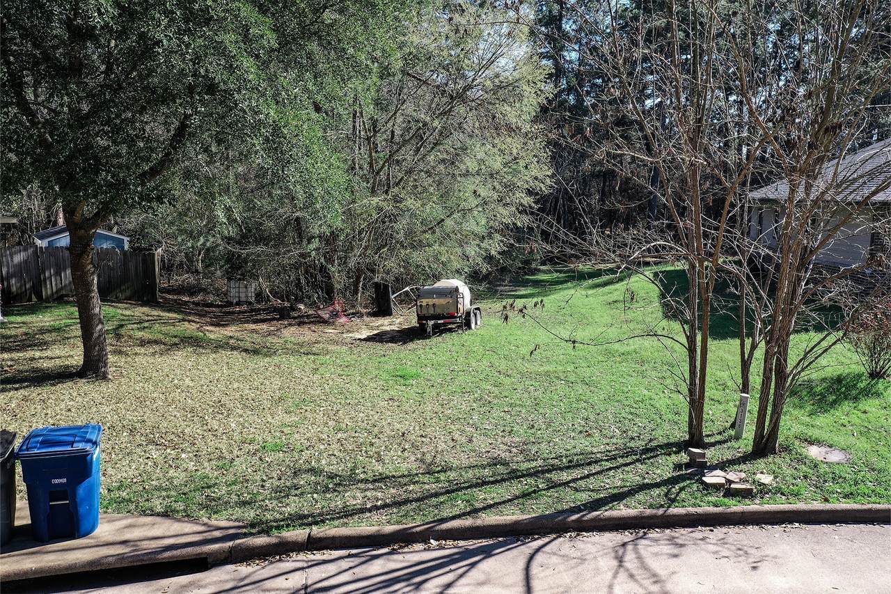 3138 Winding Way - Photo 1