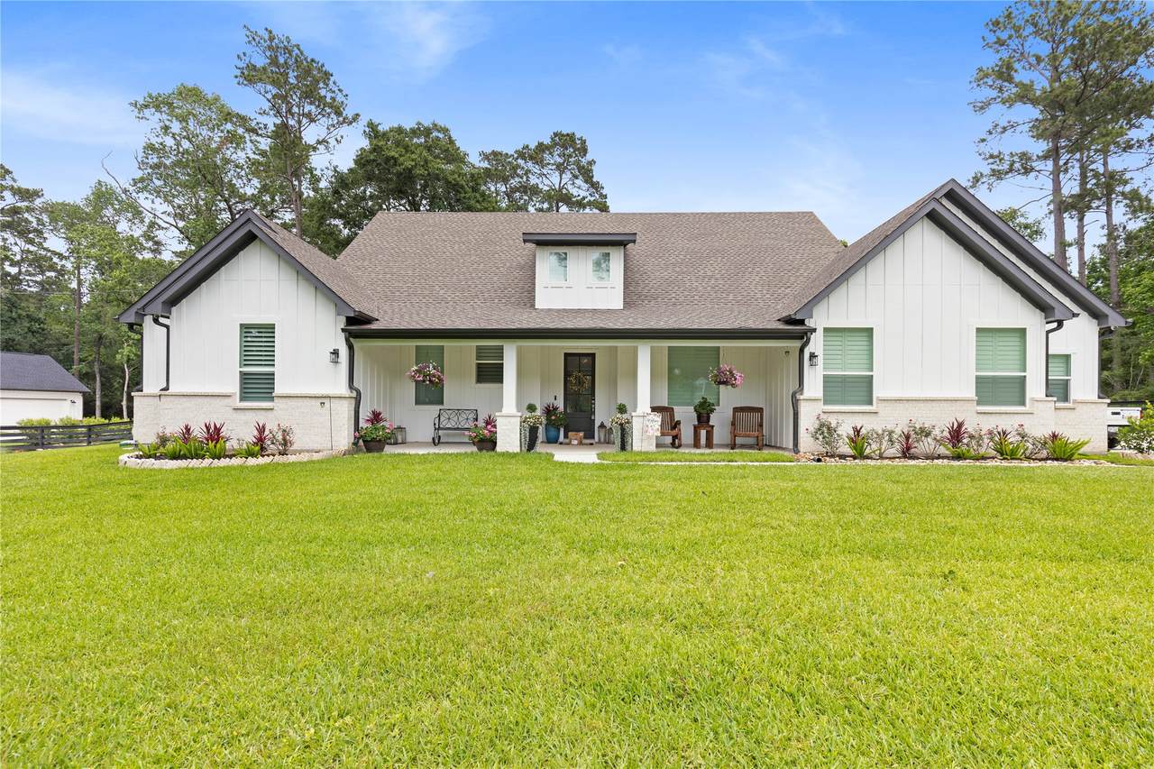 33210 Walnut Crossing - Photo 1