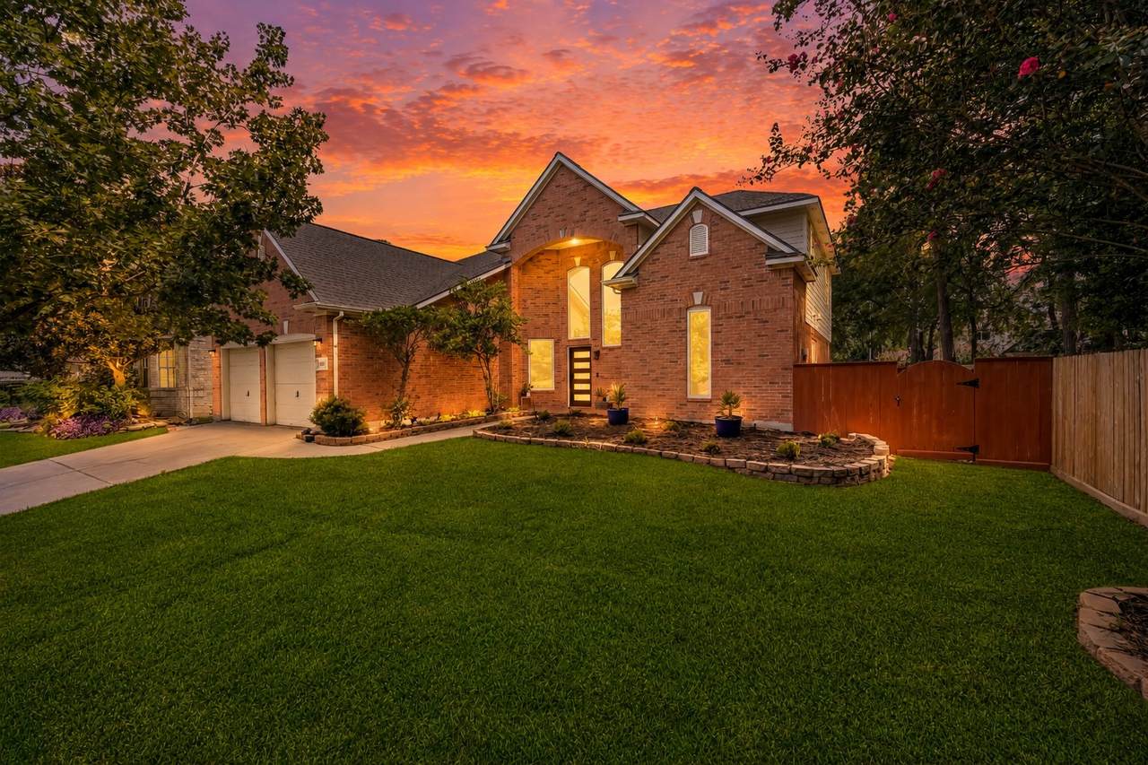 2827 Cottonwood Walk Court - Photo 1
