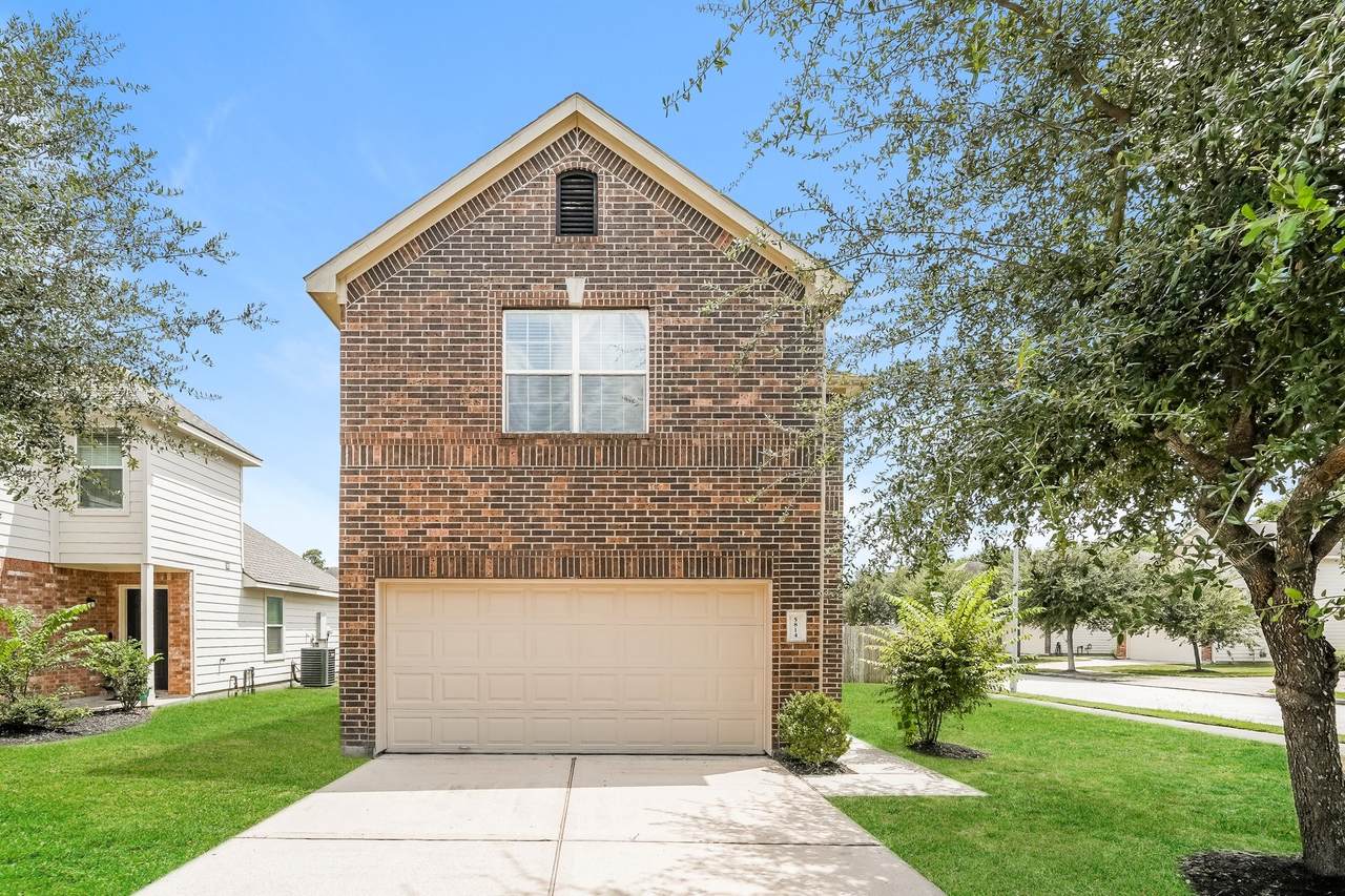 5814 Northern Oak Street - Photo 1