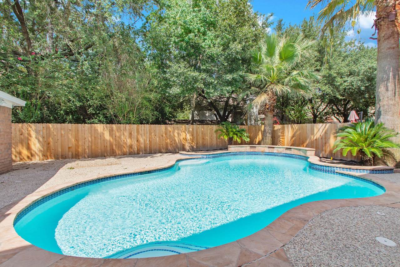 8410 Cedar Trace Drive - Photo 1