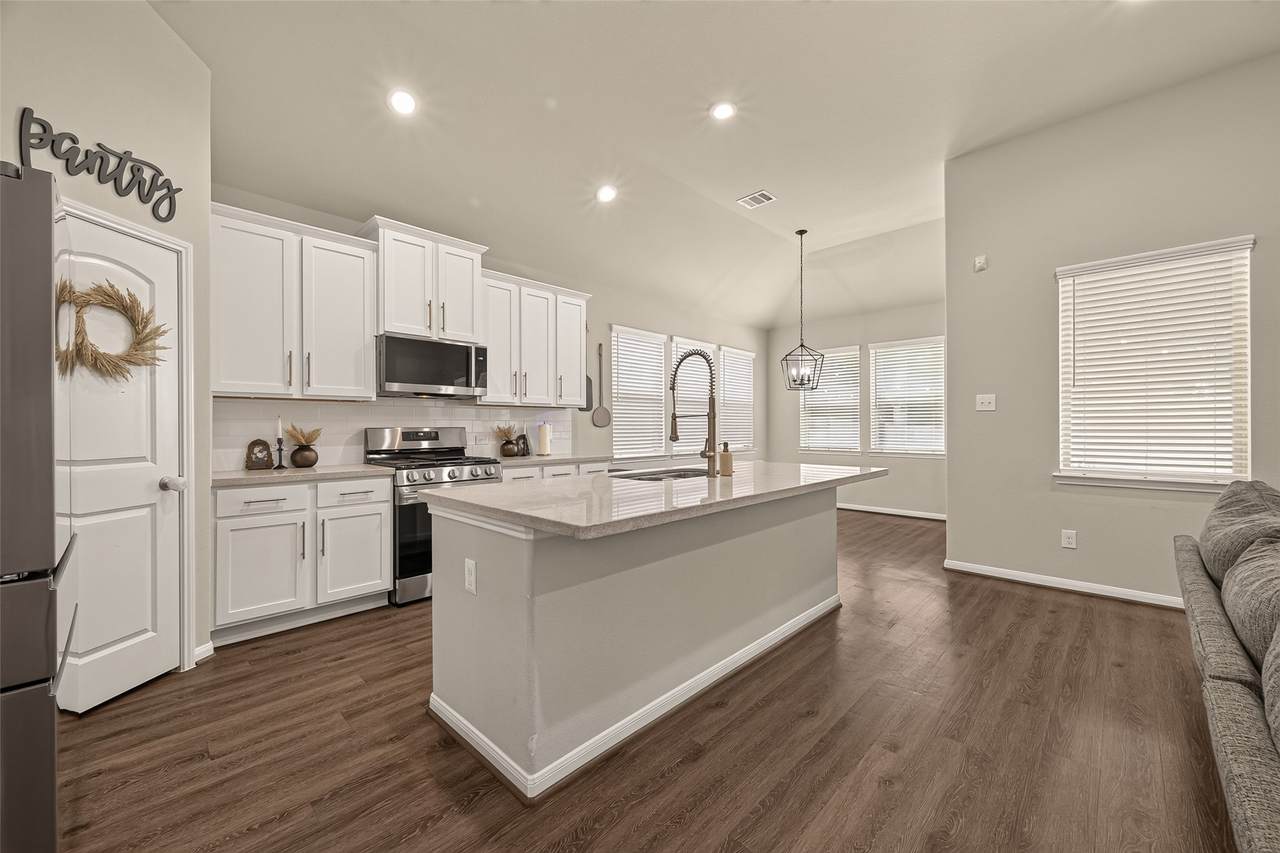 1665 Morgan Trail Drive - Photo 1