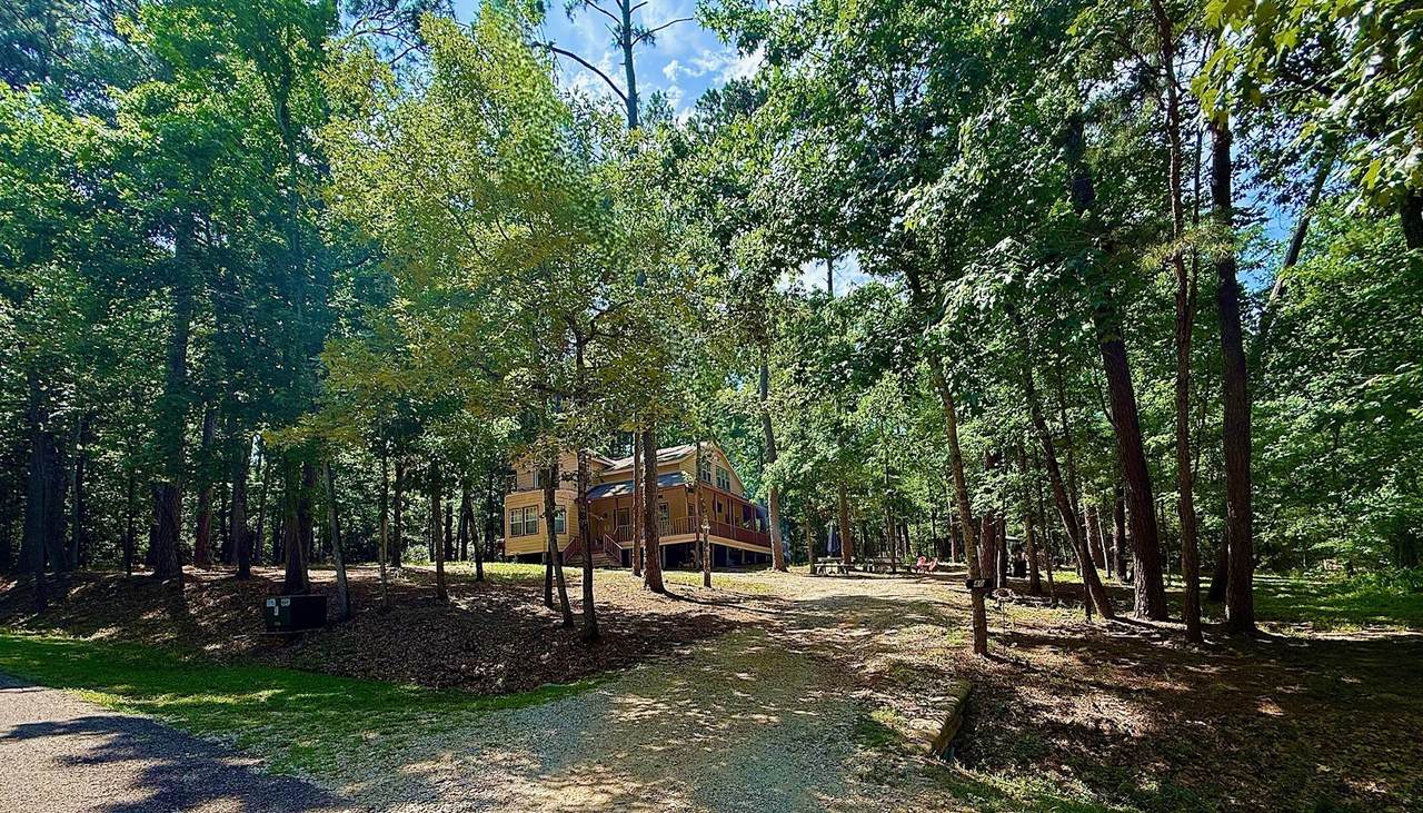 40 Dartmoor Court - Photo 1