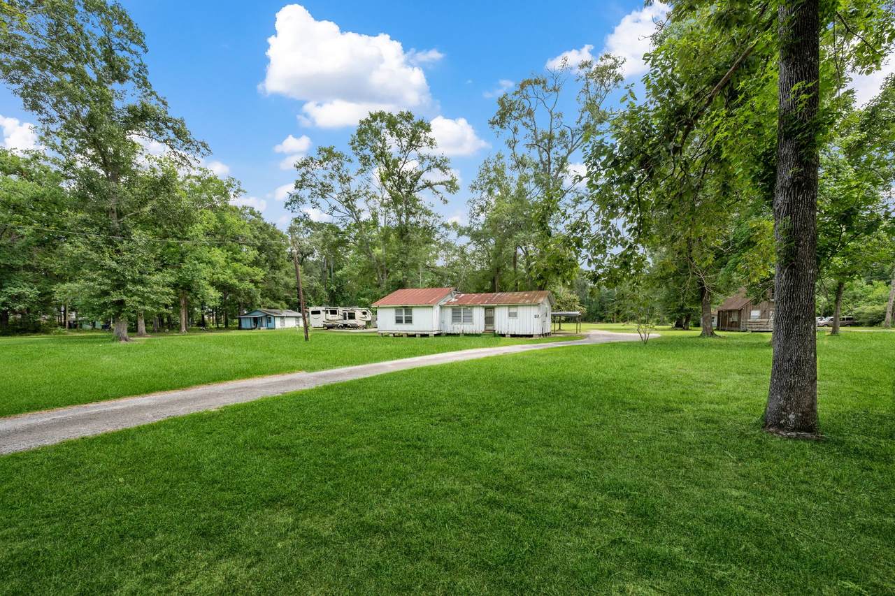 21000 Buck Knoll Road - Photo 1