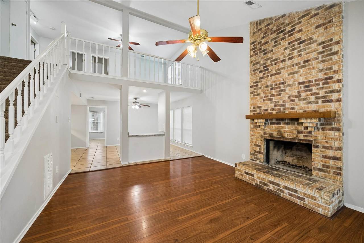 2 Goldthread Court - Photo 1
