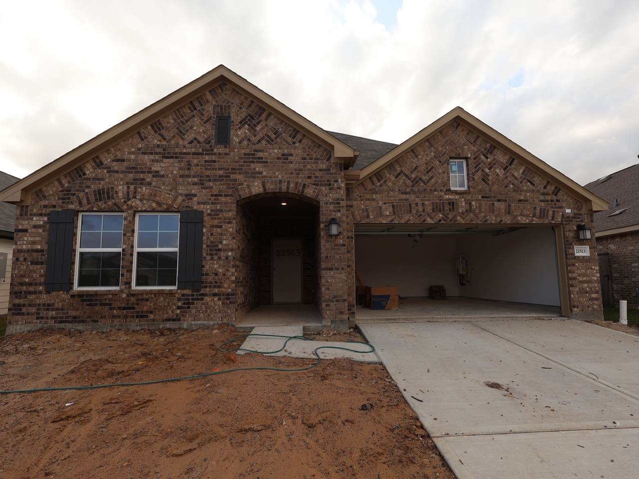 22523 Pagoda Dogwood Branch Drive - Photo 1