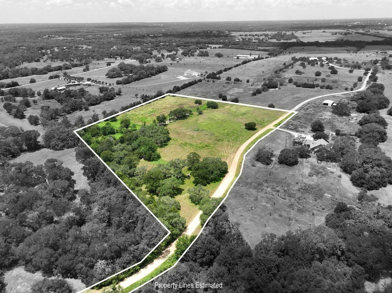 330 Nassau Road - Photo 1